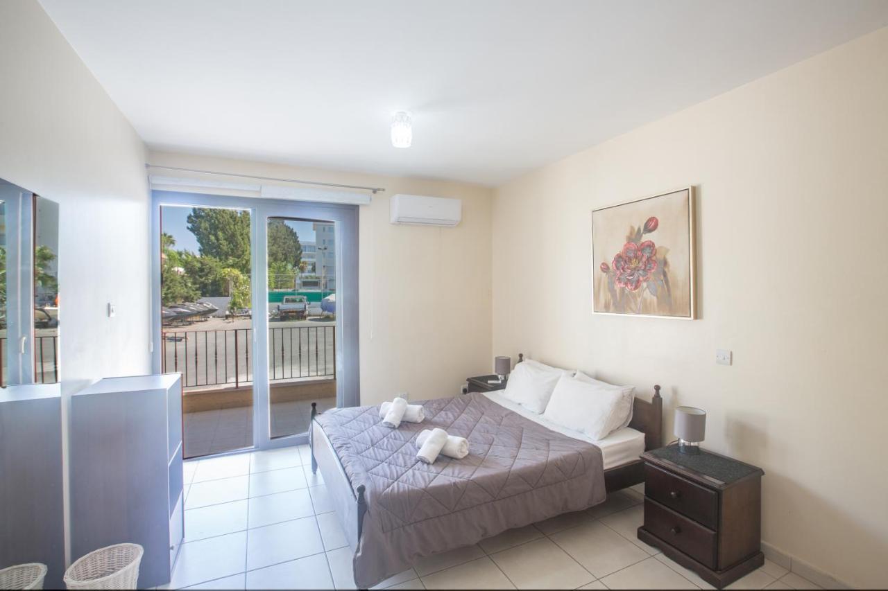 Napiana Apartments Ajía Nápa Kültér fotó