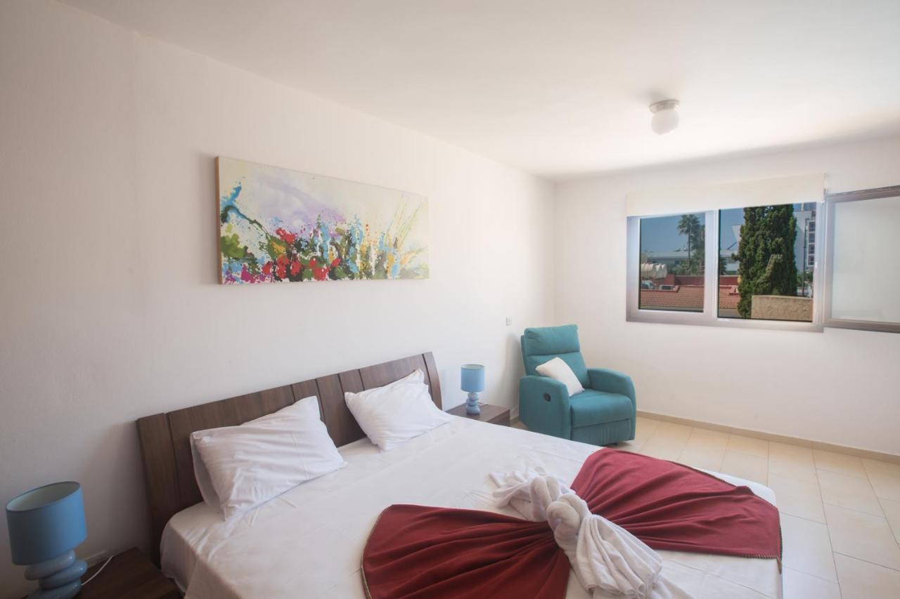 Napiana Apartments Ajía Nápa Kültér fotó