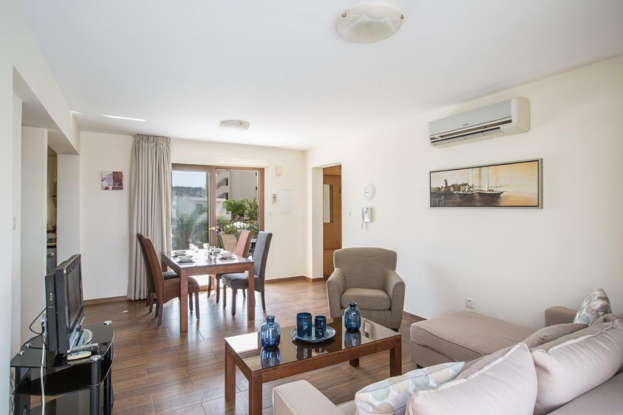 Napiana Apartments Ajía Nápa Kültér fotó